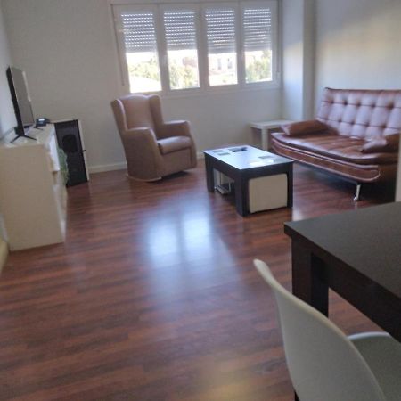 Piso Amplio Y Tranquilo En Marchena Apartment Екстериор снимка